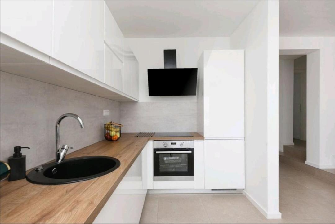 Casa Bianca Apartment ปริฟลากา ภายนอก รูปภาพ